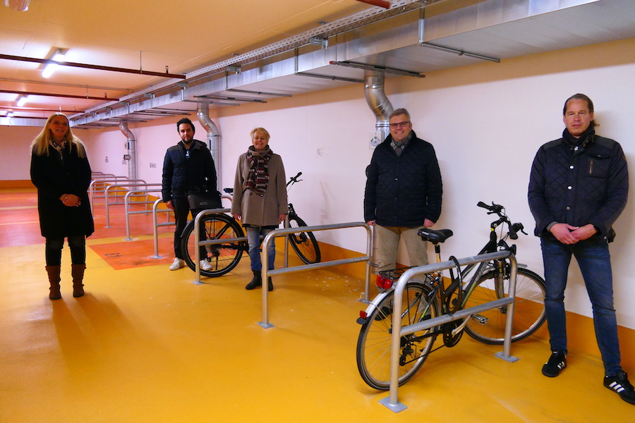 20211203 Fahrradparkhaus