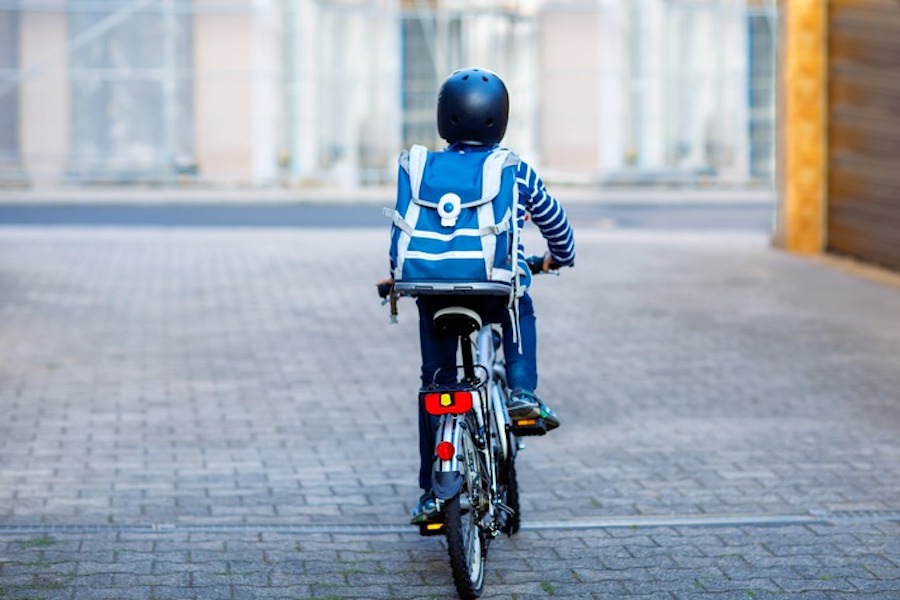 Verkehr Fahrrad Kind