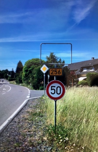 Symbol Polizei Ortsschilder gestohlen
