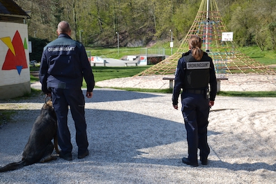 Symbol Sicherheit Ordnungsamt Spielplatz