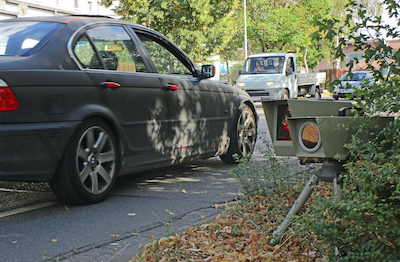 Symbol Verkehr Blitzer Auto