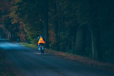Symbol Verkehr Radfahrer Herbst Dunkel